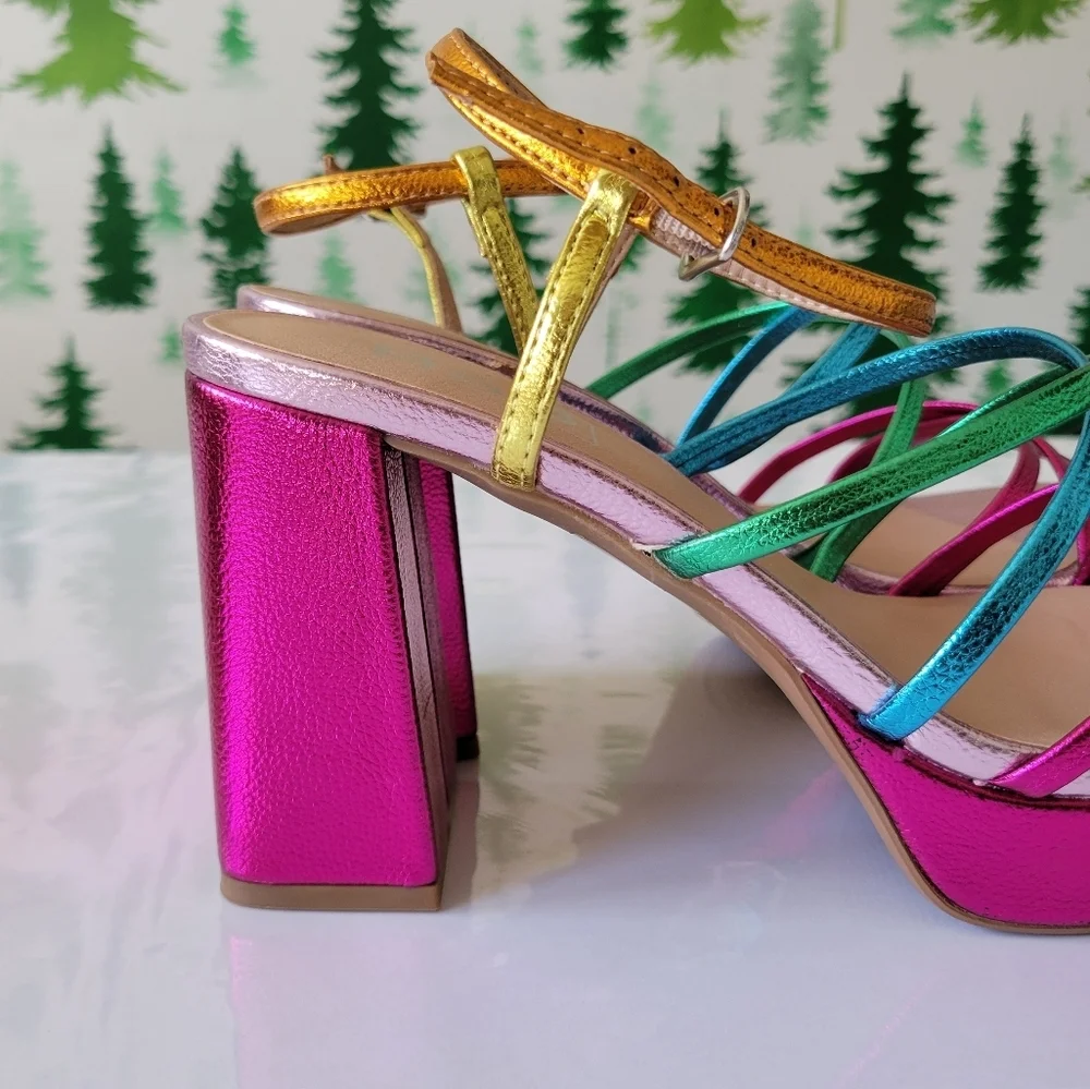 New Pop Kallie Heeled Sandal. - Picture 8 of 9